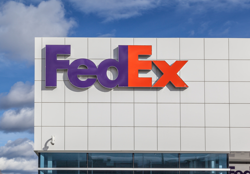 【美股财报季】FedEx 联邦快递突发飞涨5%,财报喜忧参半还涨?